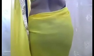 desi bhabhi uncovering obese boobs on webcam