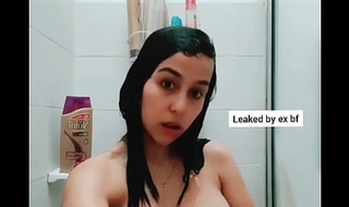 Indian legal age teenager vidhi dhamaa leaked shower video, instagram id:vidhidhamaa