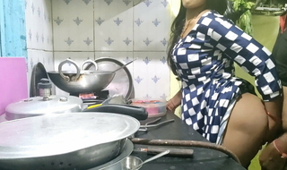 Indian bhabhi cooking in scullery and brother in law fucking