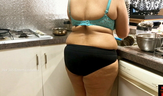 Big boobs Bhabhi in the Kitchen debilitating panties and brassiere