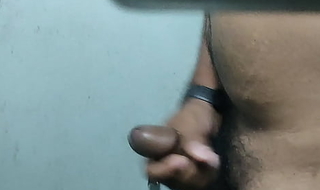 Average indian dick in train