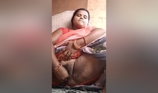 My Mother Show Her Big Ass And Boobs And Fingerings In Video Call And We Are Handjob