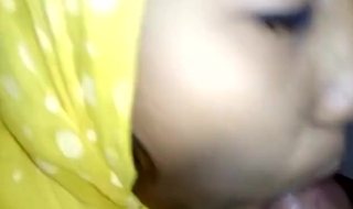 Indian Muslim Girl In Hijab Deepthroat And Drinking Come up to b become Of My Cum