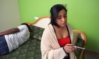 Sexy Indian Boy Romance Indian Beautiful Housewife Endanger Sex Video With Mallu Aunty And Swathi Naidu