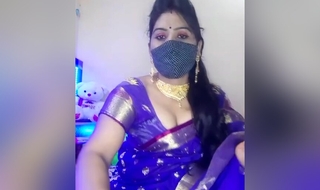 Today Exclusive- Sexy Bhabhi Showing Her Boobs And Pussy Part 3