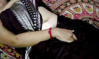 Big Ass Horny Bhabhi Fingering Her Fat Desi Pussy - Full Indian