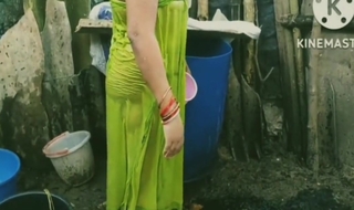 Tamil Village Mullu Aunty Outdoors Bath Sex Video