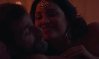 Lara Dutta Hot Kissing Gigs 1080p