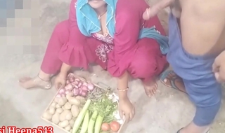 Vegetable Bech Rahi Bhabhi Ko Patakar Choda In Clear Hindi Voice Xxx Indian Desi Bhabhi Vegetables Publicity release