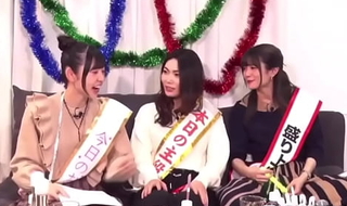 जापानी महिलाएं लाइव प्रसारण में वाष्पित हो जाती हैं
