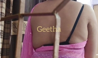 Geetha flashing to Raju with dirty talking in Telugu software homemade
