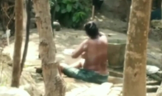 Desi Sexy Nude Bathing