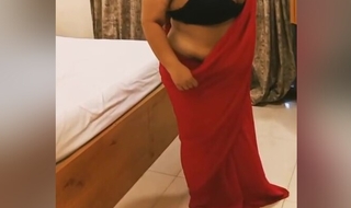Indian Bbw Girlfriend Saree Striptease For Her Boyfriend Night Show Bbw Screwed