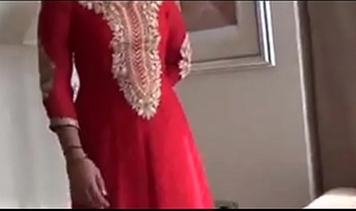 Chap-fallen Indian Bhabhi Sexy Shagging Involving Guest-house