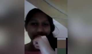 Today Exclusive- Cute Look Sri Lankan Girl Showing Her Mamma And Pussy Fingering On Video Call Part 3