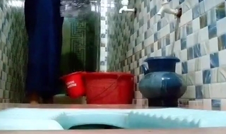 Bangladeshi Bhabi Peeing & Washing Sweet Pussy