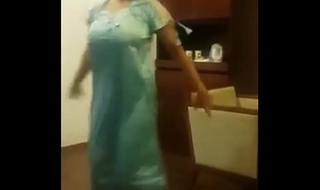 Heavy Boob Aunty Dancing