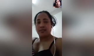 Desi Bhabhi Shows Her Boobs On Vc