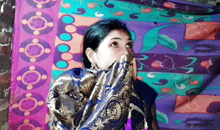 Beautiful bride in Banarasi saree had a lot for fun in the sex room.