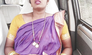 Beautiful Telugu Maid car sex, telugu dirty talks..crezy momos...