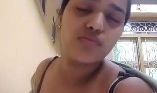 Sexy Indian Girl Boob pressing Selfie mms videos