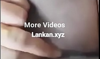 Sri Lankan Aunty Behave oneself her Pussy -- porn  Lankanxxx movie